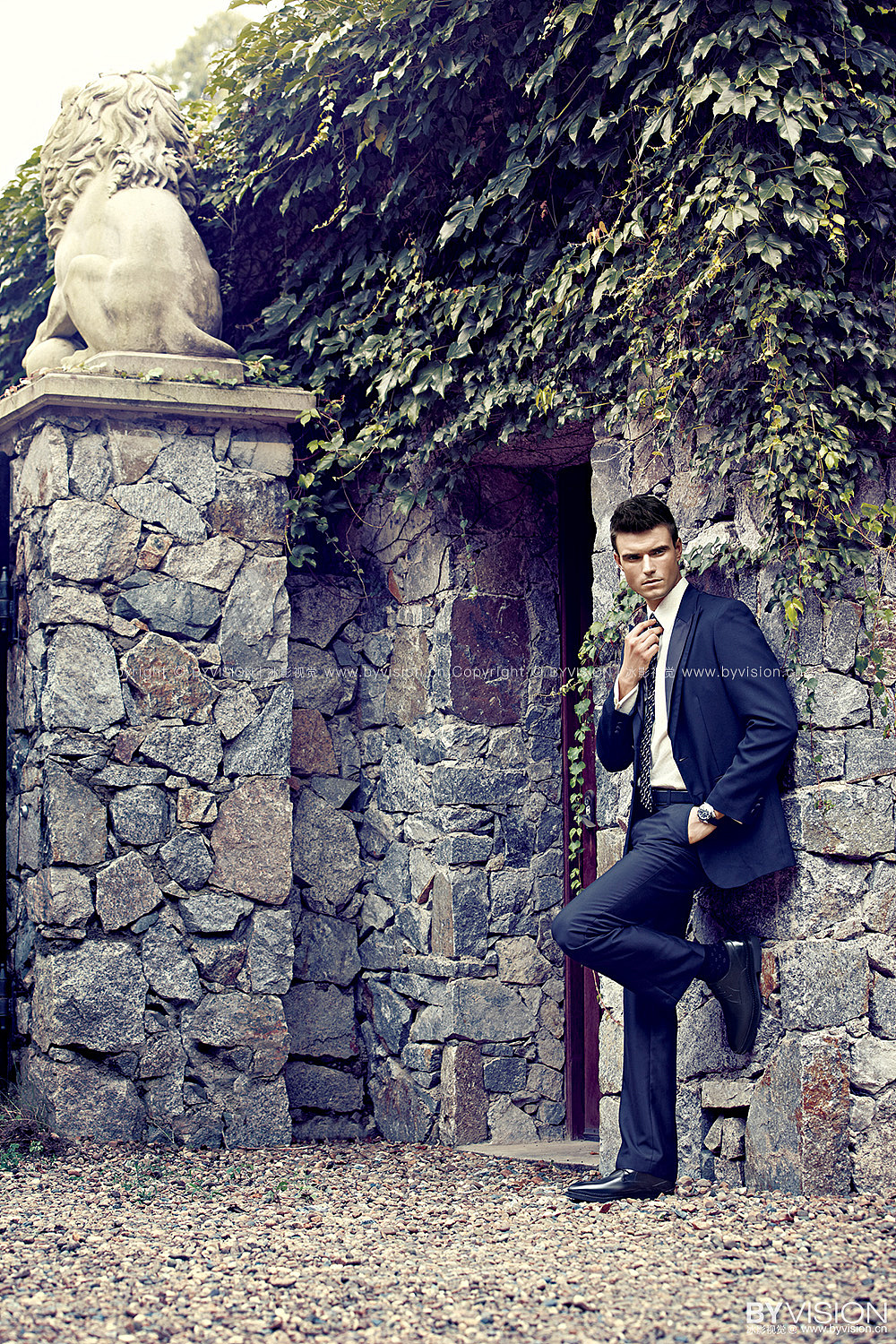 RVER 路宝-男鞋品牌广告拍摄（图ZMjIyNjM2OTM2） - 产品摄影 - 站酷设计师冰影视觉摄影原创素材 - 站酷ZCOOL