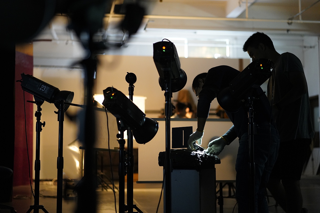 隽永摄影学堂课堂花絮---首饰级电镀门锁广告拍摄实习（图ZMTg4NjA2ODc2） - 产品摄影 - 站酷设计师隽永摄影原创素材 - 站酷ZCOOL