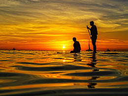 长滩岛的日与夜