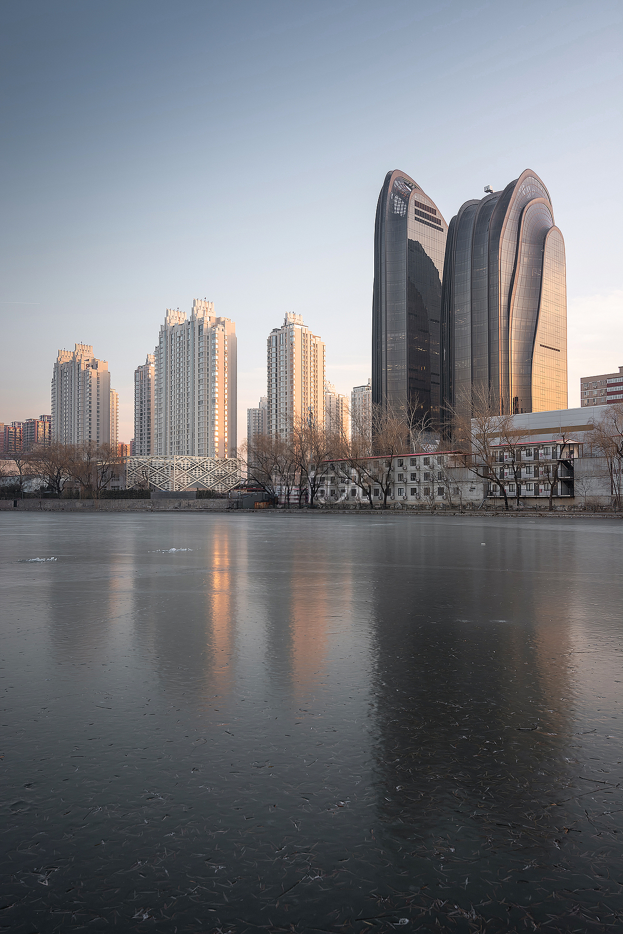 建筑摄影|墨色山水-北京骏豪中央公园广场