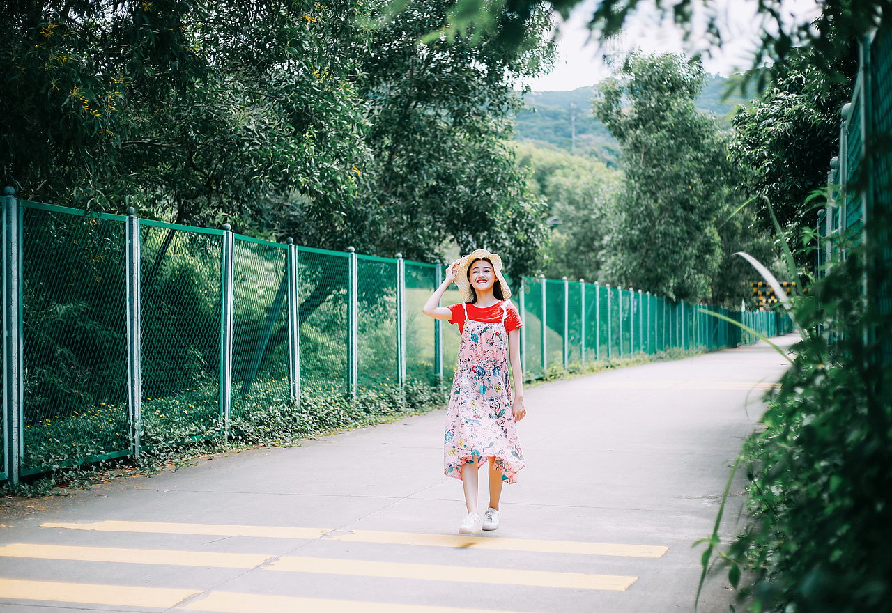 等你的晴天（图ZNTk2MDYyMjQ=） - 人像摄影 - 站酷设计师拉沙原创素材 - 站酷ZCOOL