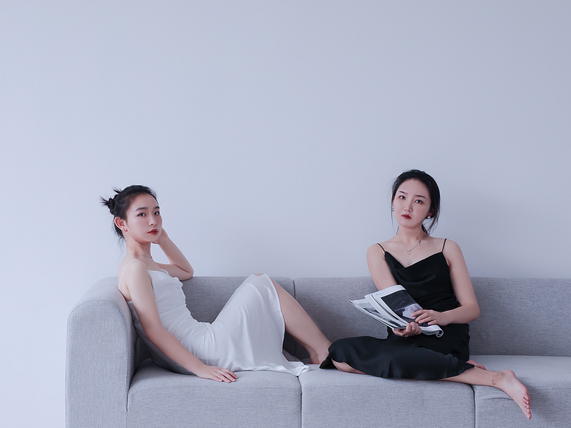 图为电视剧《两生花》的主角刘恺威与王丽坤。