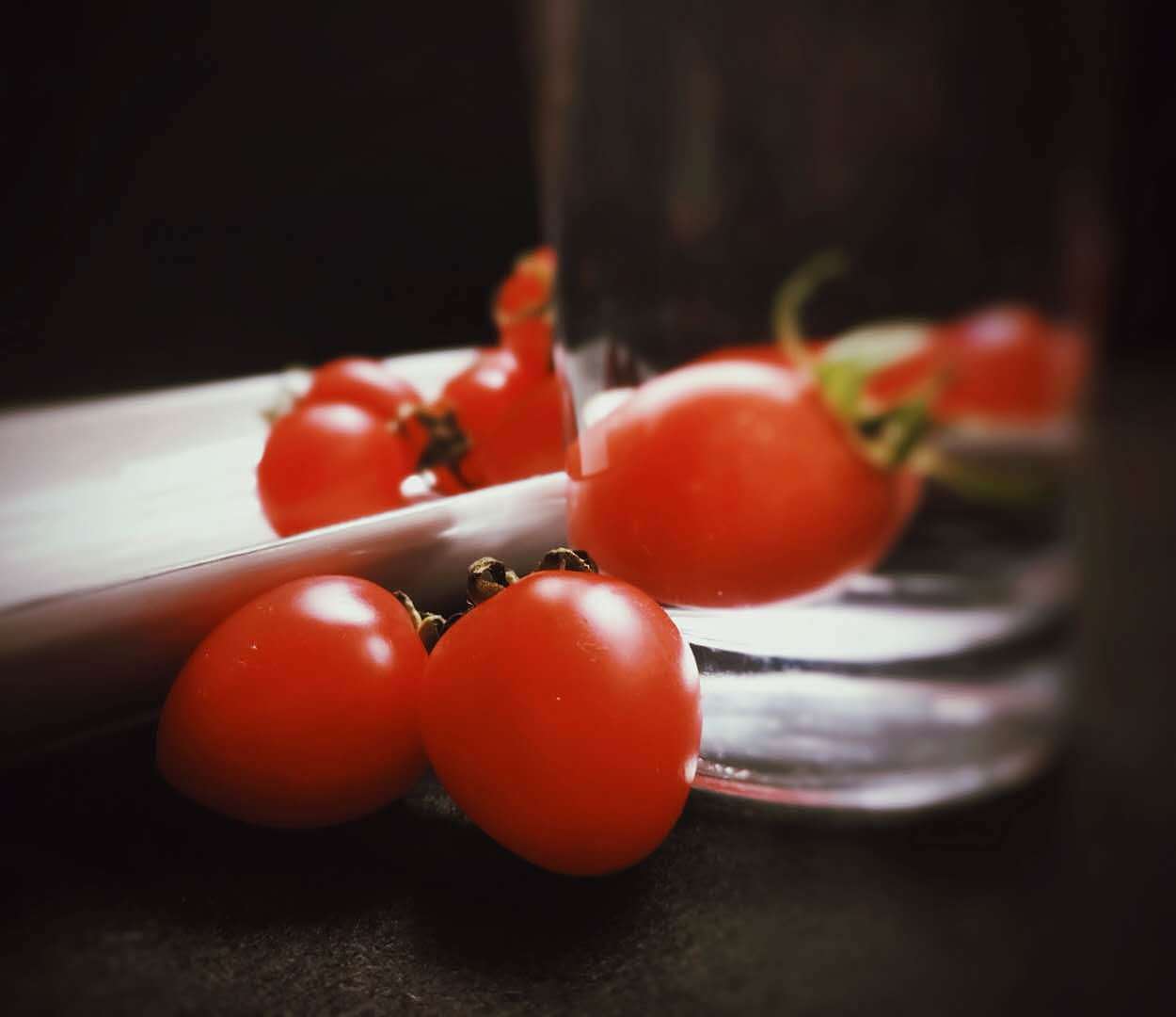 手机摄影 | 红米 Note 7 Pro 拍摄 暗调静物系列1（图ZMjAxODQ5MDQw） - 人文/纪实摄影 - 站酷设计师寒露时分原创素材 - 站酷ZCOOL