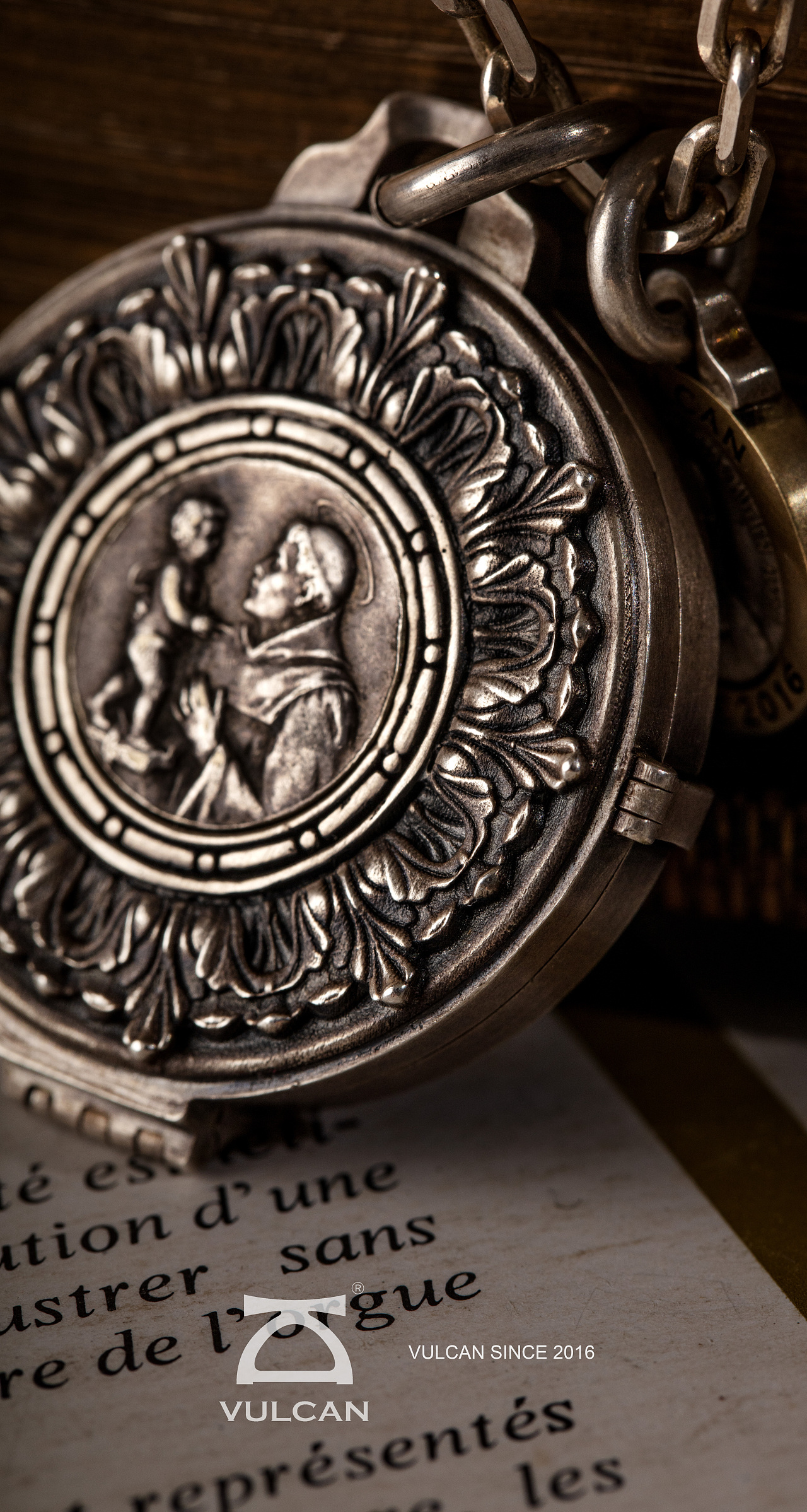 VULCAN•圣牌照片盒（图ZMjE0MjE1OTQ4） - 首饰设计 - 站酷设计师VULCAN伏尔甘原创素材 - 站酷ZCOOL