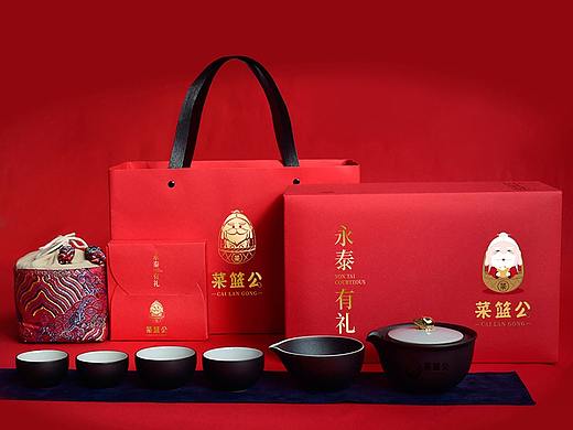 发光体 | 菜篮公，四百四十四岁人世头童