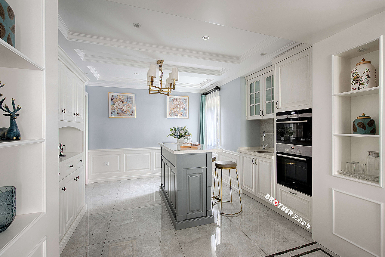 220㎡现代美式豪宅,象牙白+灰蓝,优雅沉稳有格调