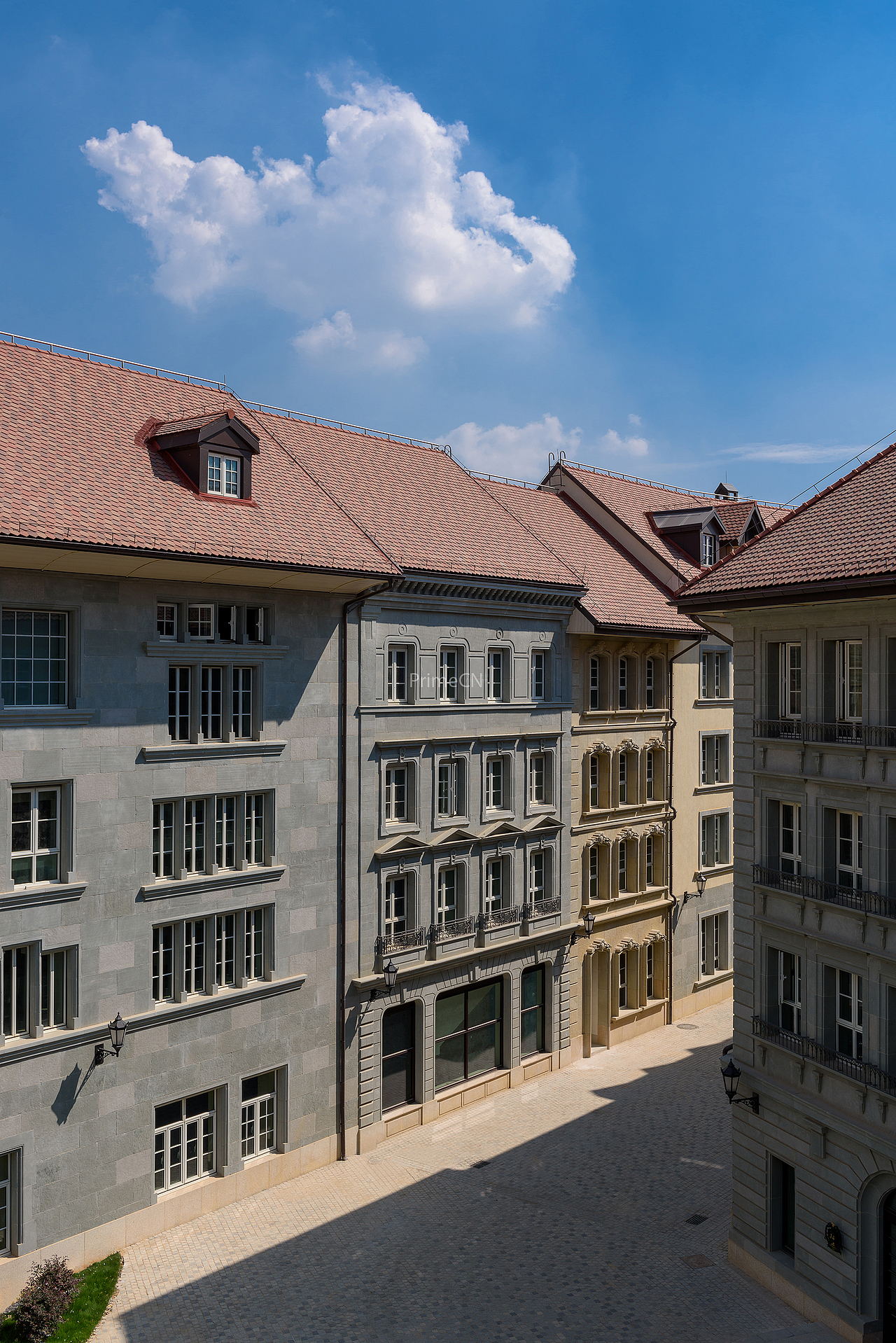 华为松山湖基地溪流背坡村