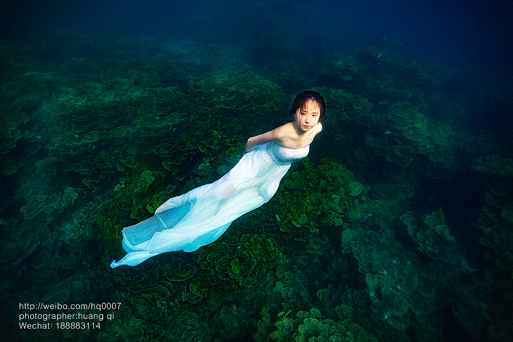 水下摄影（图ZNDUxNTY3NTI=） - 人像摄影 - 站酷设计师摄影师黄棋原创素材 - 站酷ZCOOL