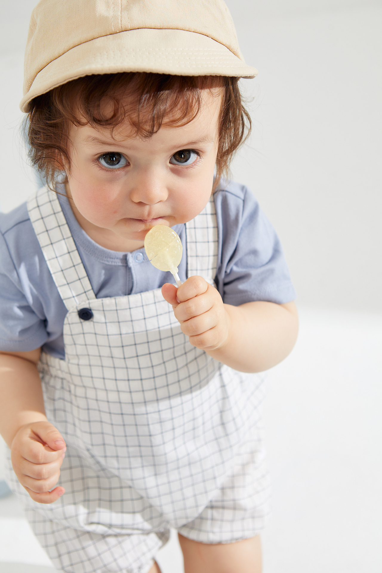 巴拉巴拉童装拍摄