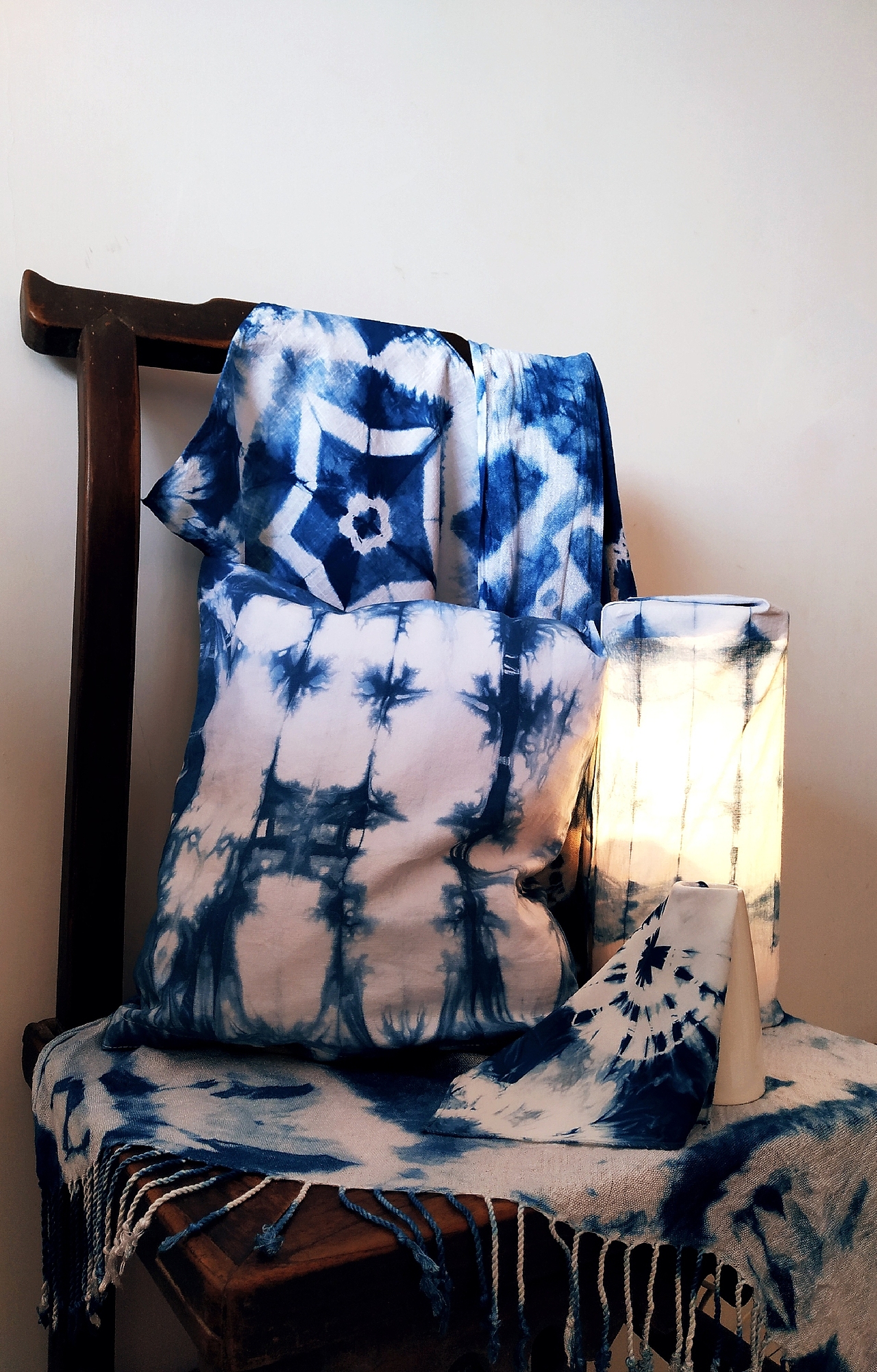 "纤尘布染"毕业设计——扎染