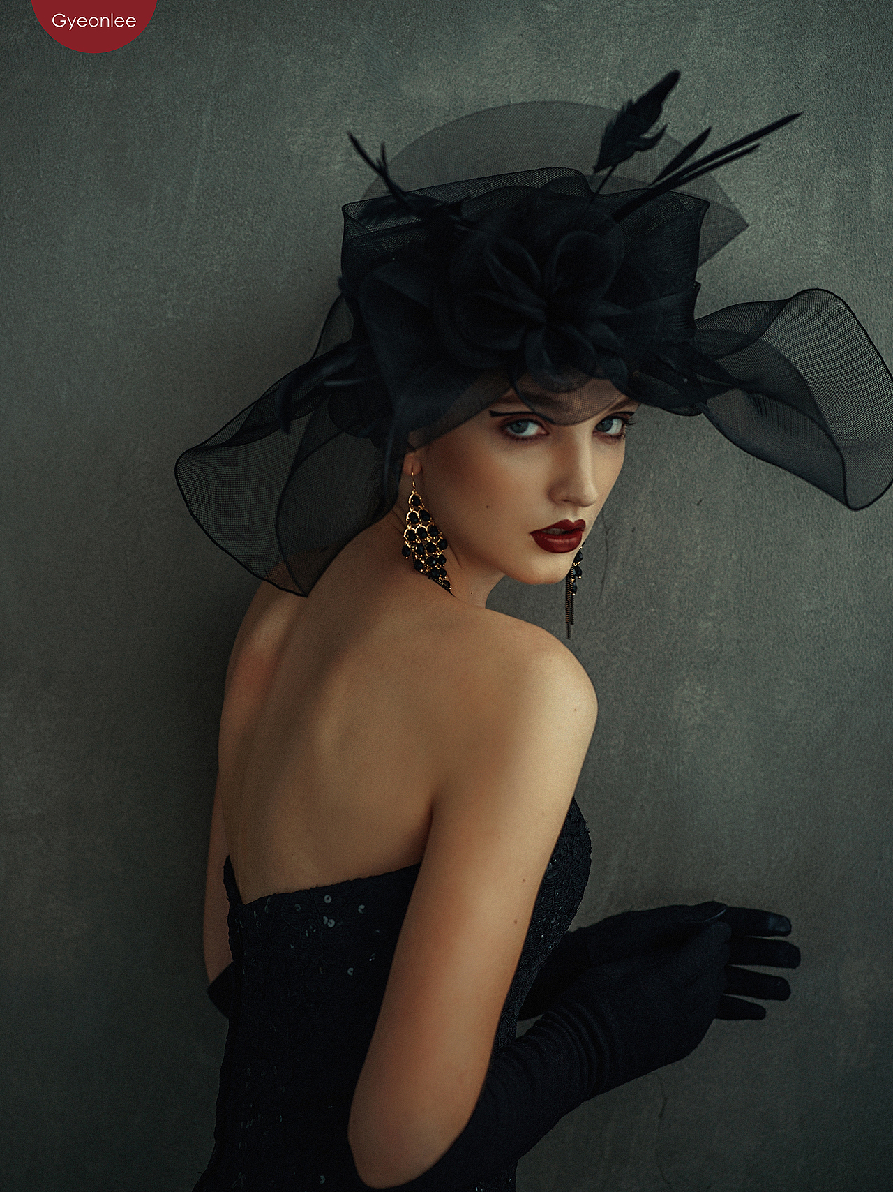 欧美复古黑色婚纱