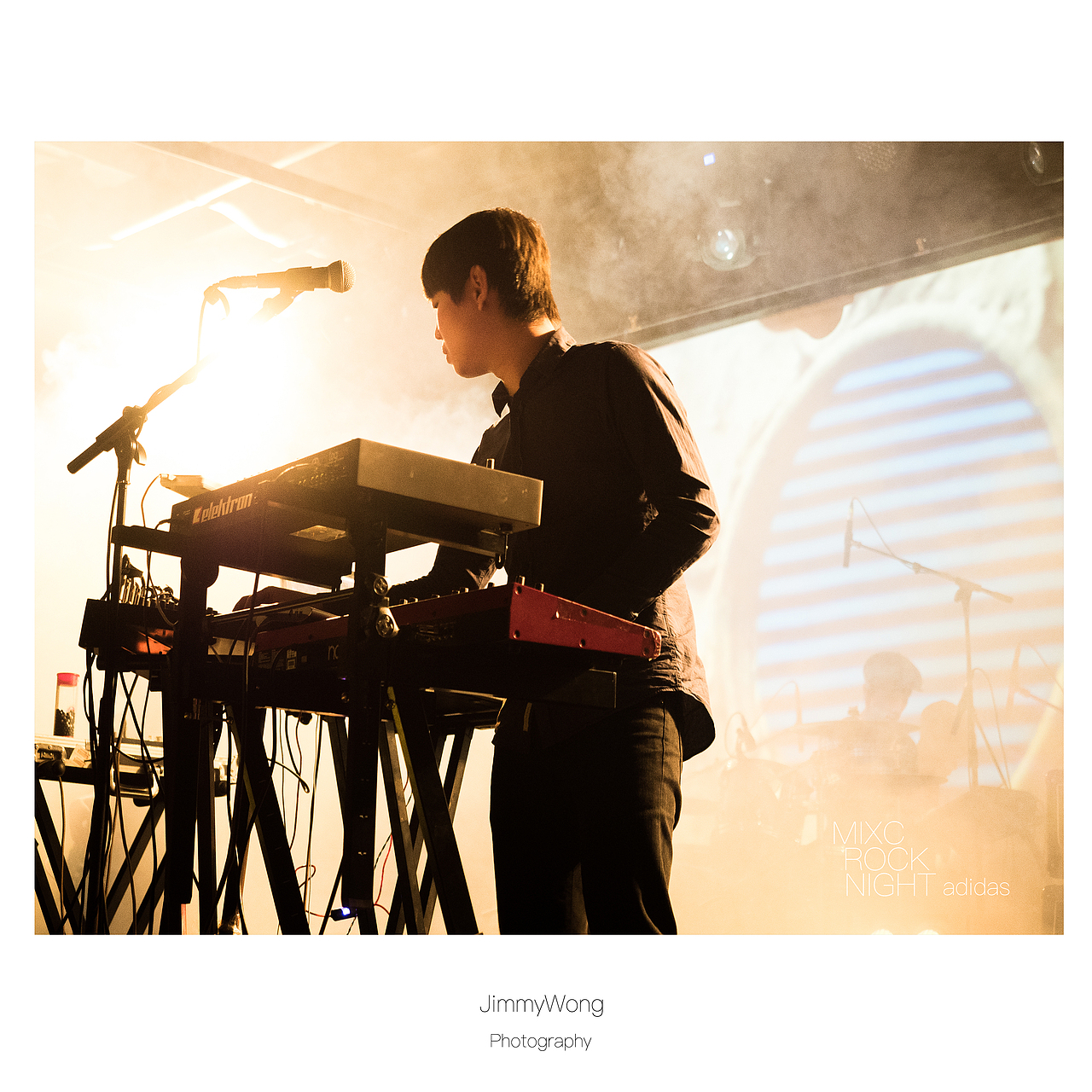 MIXC ROCK NIGHT X adidas（圖ZNDUzNTYzODQ=） - 人文/紀(jì)實(shí)攝影 - 站酷設(shè)計(jì)師灰度GALLERY原創(chuàng)素材 - 站酷ZCOOL