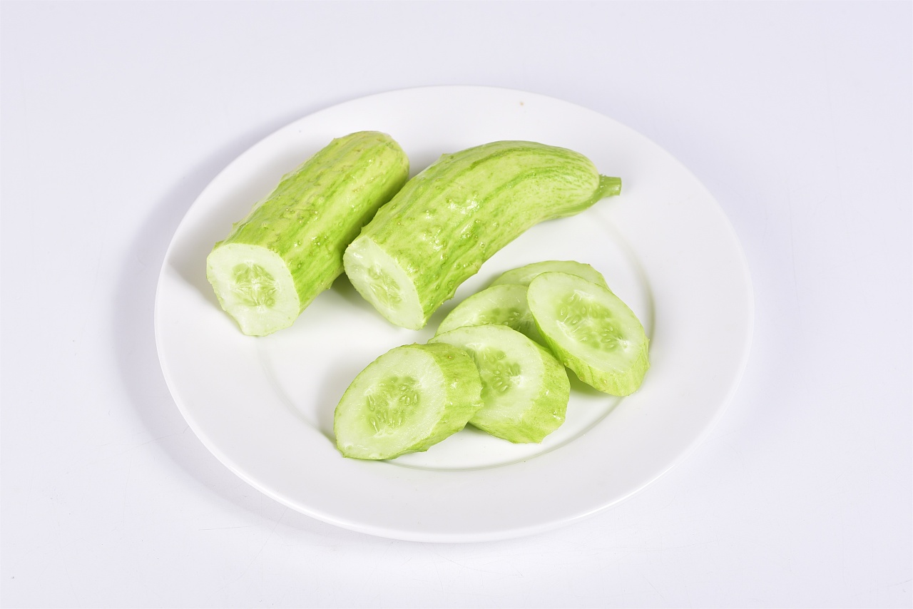 白瓜（しろうり）の特徴とおすすめレシピ、食品成分表 | 栄養BOX