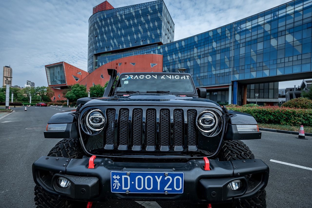 精神小伙儿 城际沙哈拉