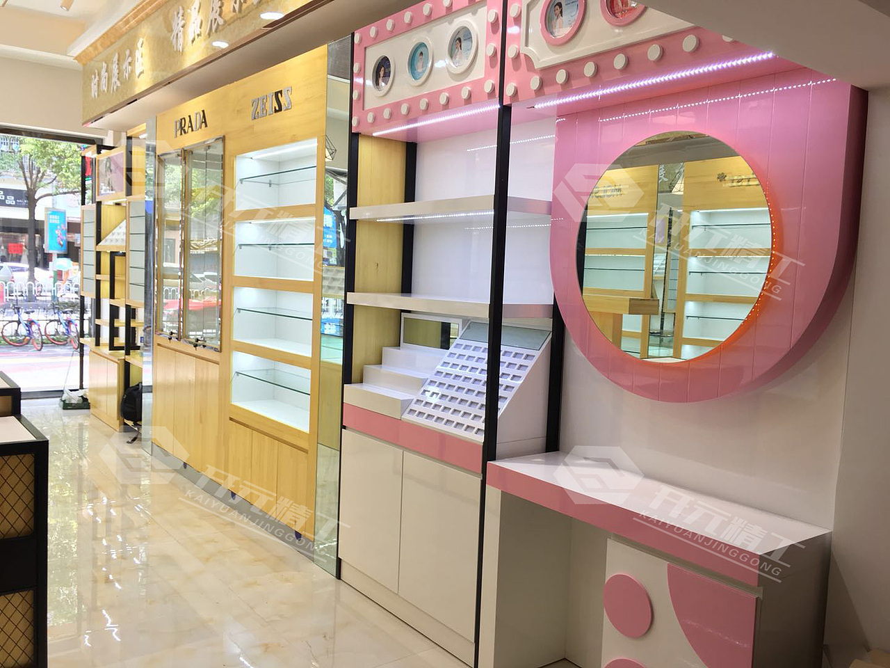 开元精工装饰—宝岛眼镜店实景图