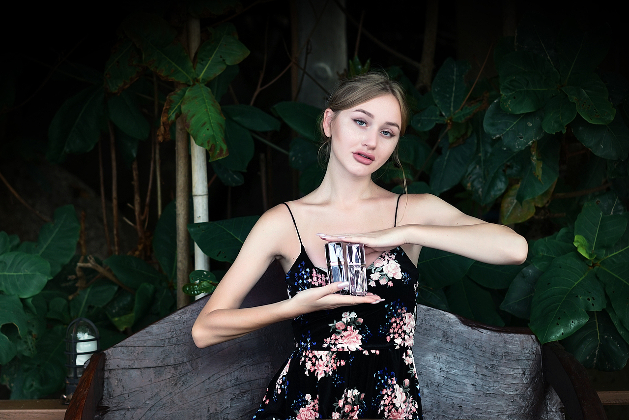 化妆品人像摄影