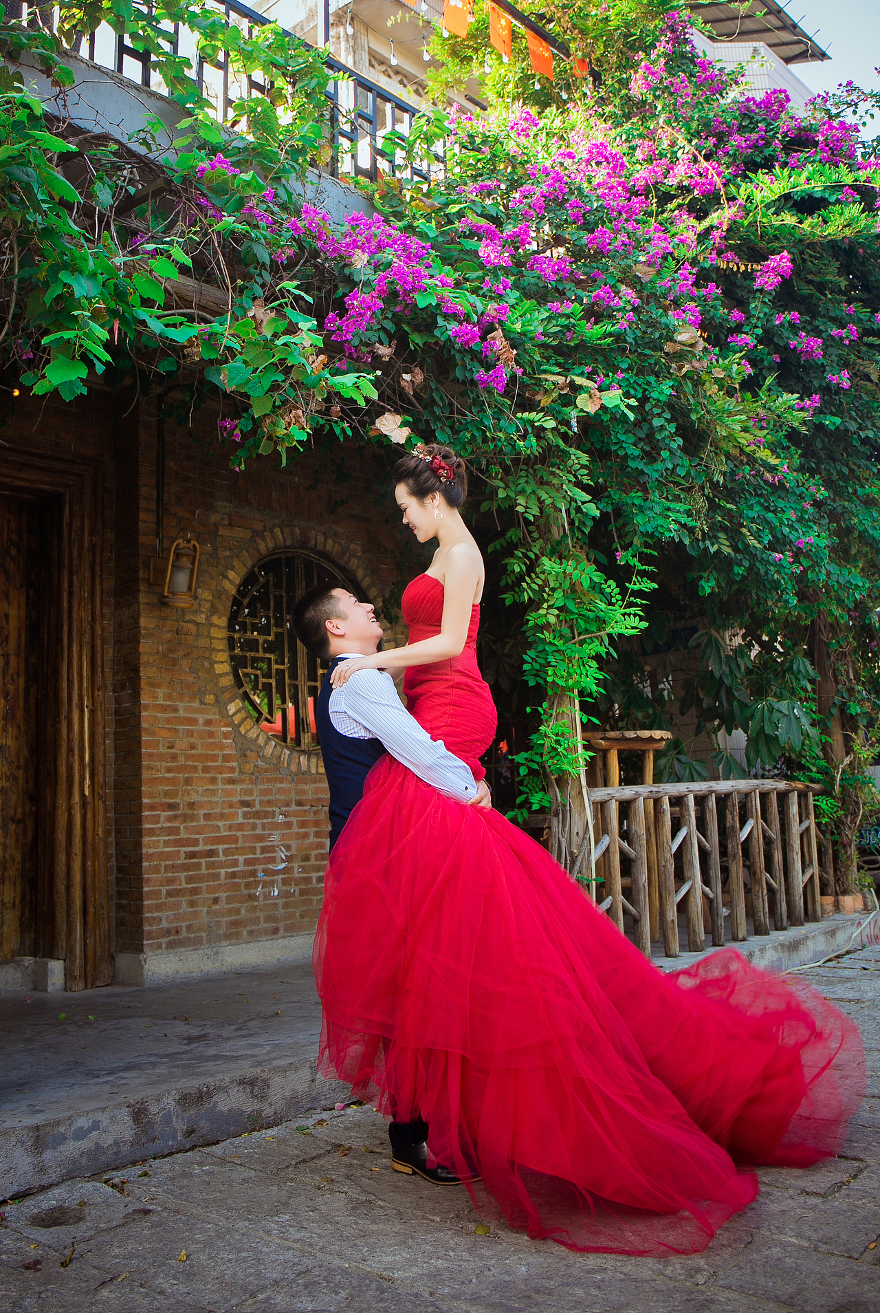 双11婚纱照哪家优惠?三月印记摄影工作室