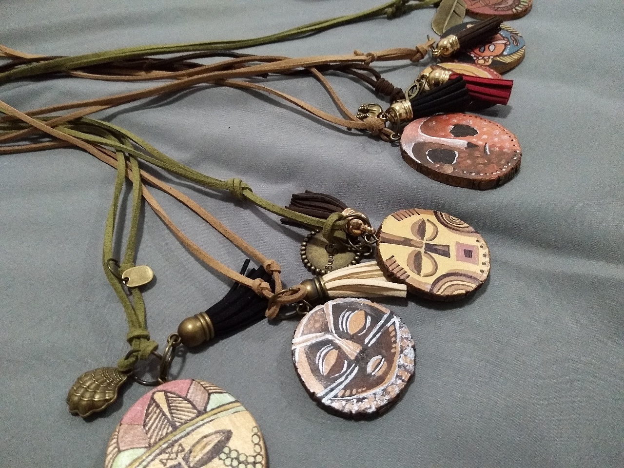 非洲面具灵感下的饰品设计