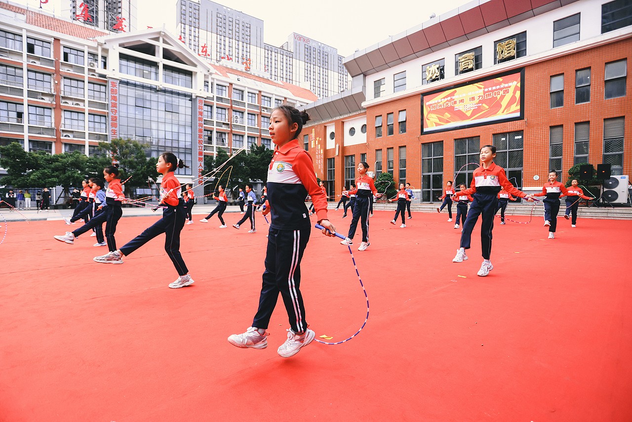 全程无线移动直播,集美娃的活力大课间惊艳来袭!