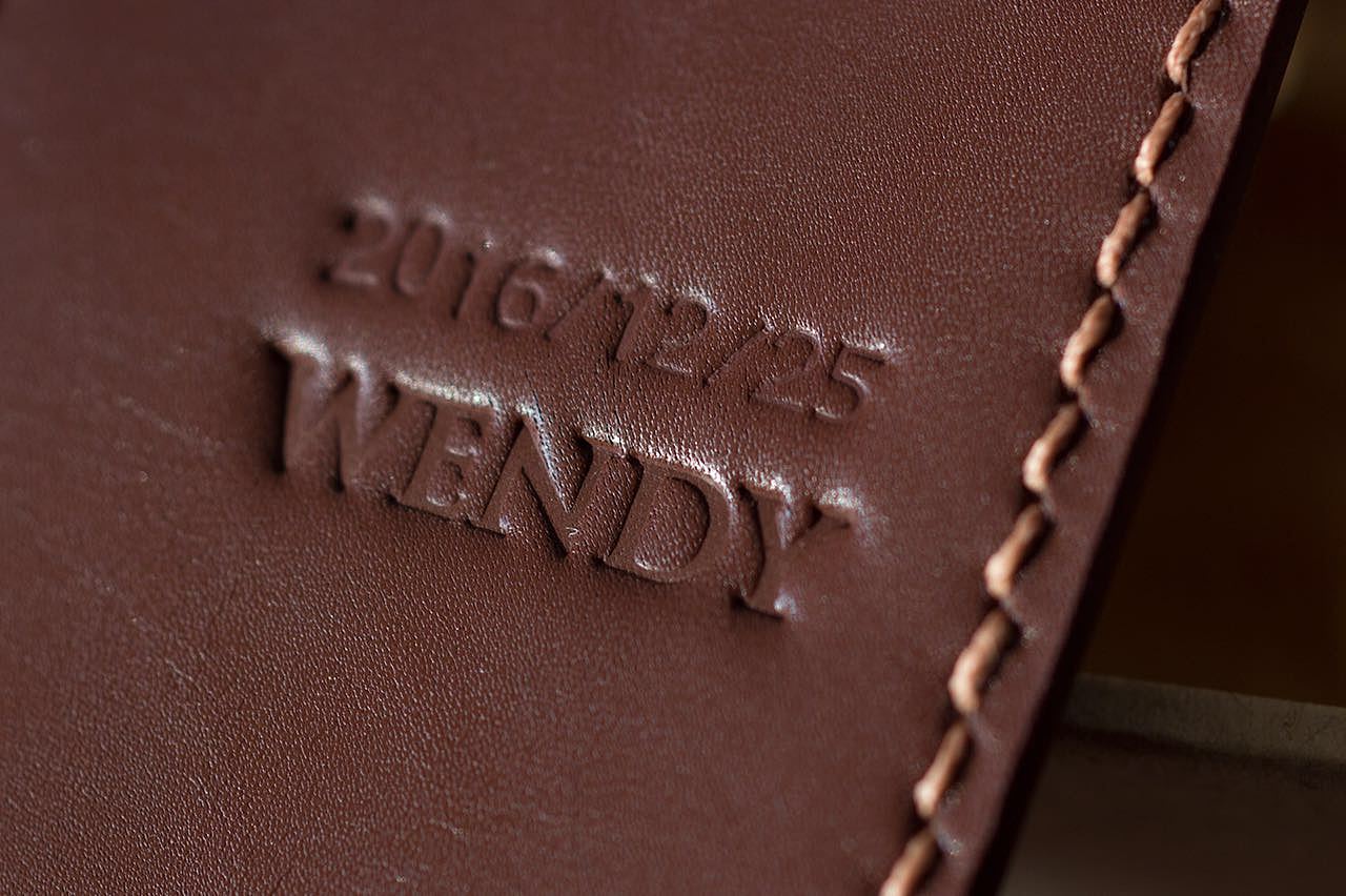 手縫吉他背帶 手工皮具（圖ZNjc3OTMxMjg=） - 工藝品設(shè)計 - 站酷設(shè)計師jakyri原創(chuàng)素材 - 站酷ZCOOL