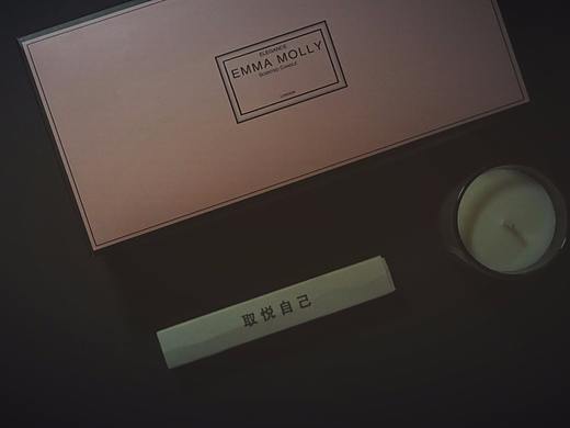 香薰蜡烛产品图