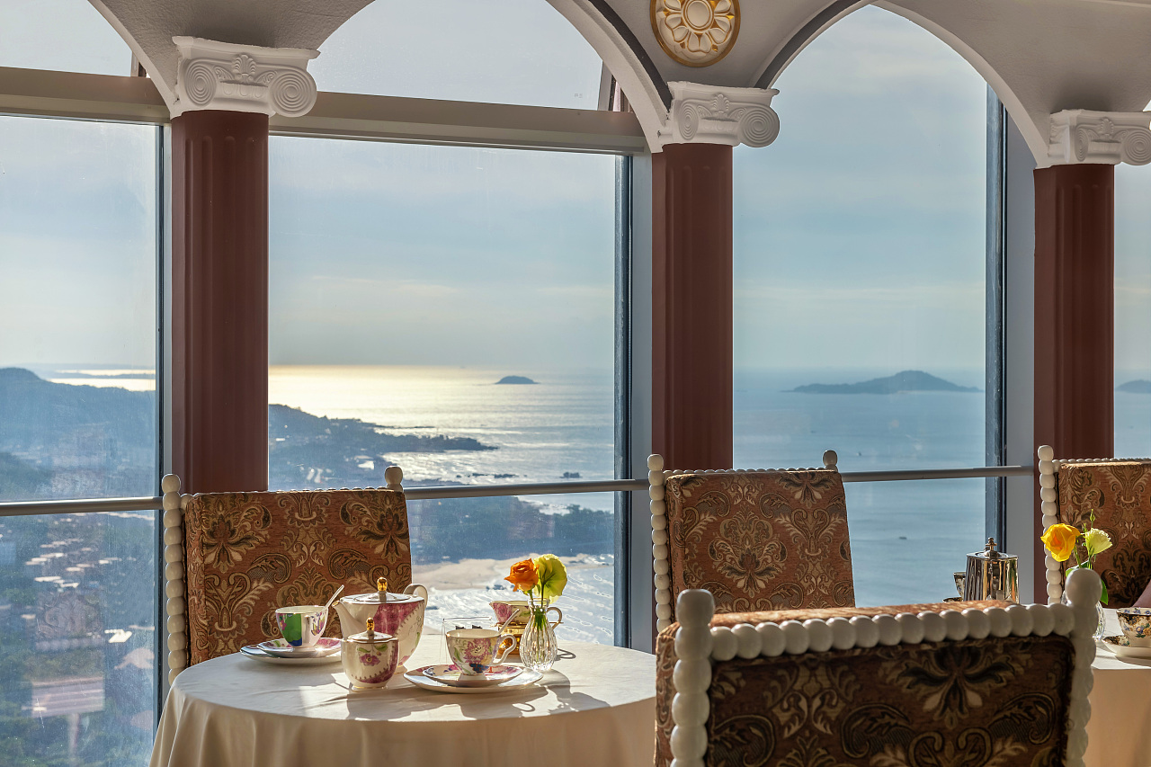 无敌海景欧式复古餐厅