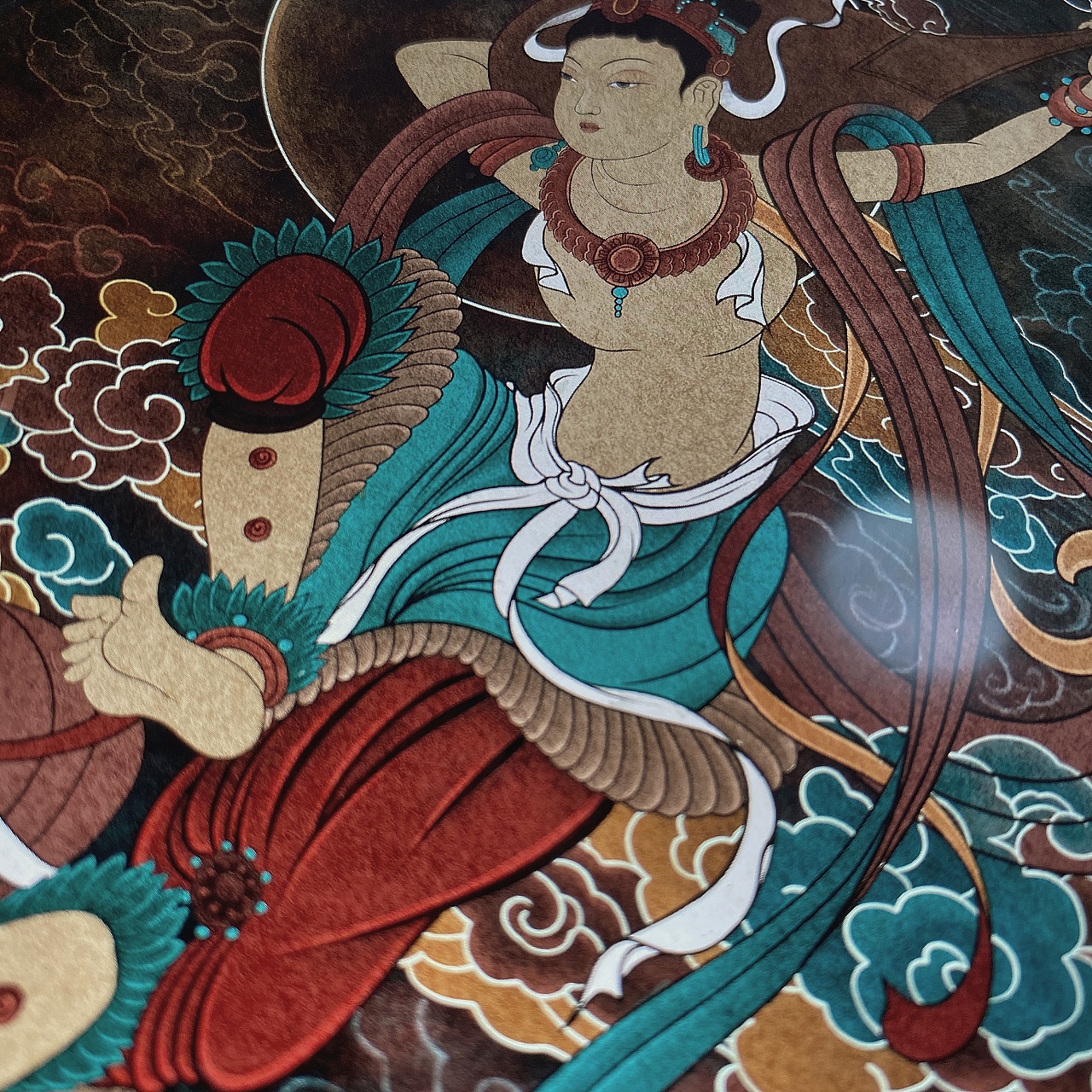 经典的敦煌壁画造型,修改了局部配色和背景祥云!