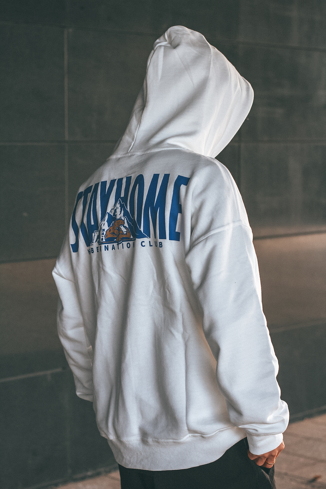 STRETAG思锐泰格设计感卫衣女白色连帽时尚卫衣