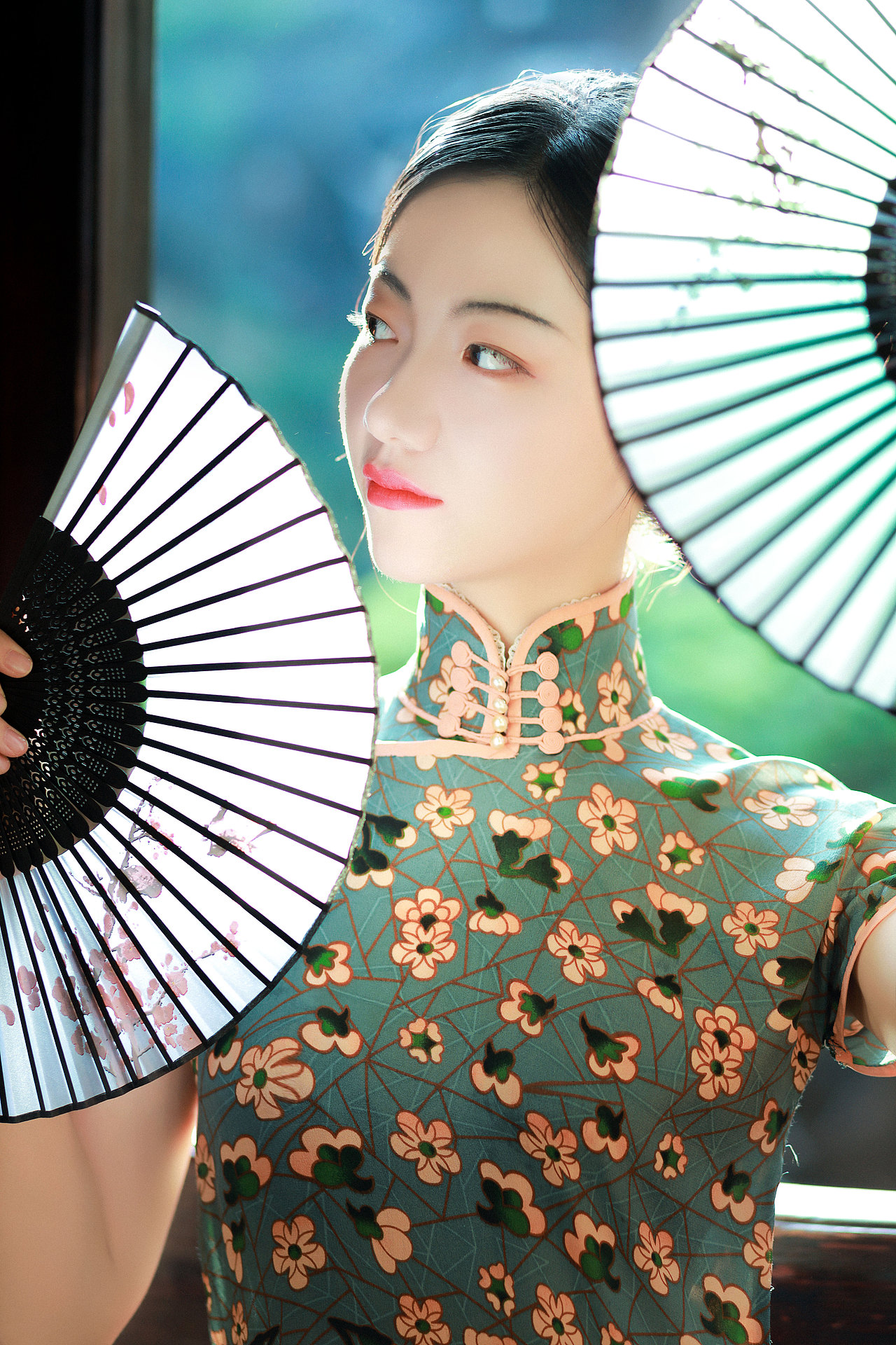 最是那一低头的温柔（图ZMjI3NjcwNDA4） - 人像摄影 - 站酷设计师子诺ZiNeo原创素材 - 站酷ZCOOL