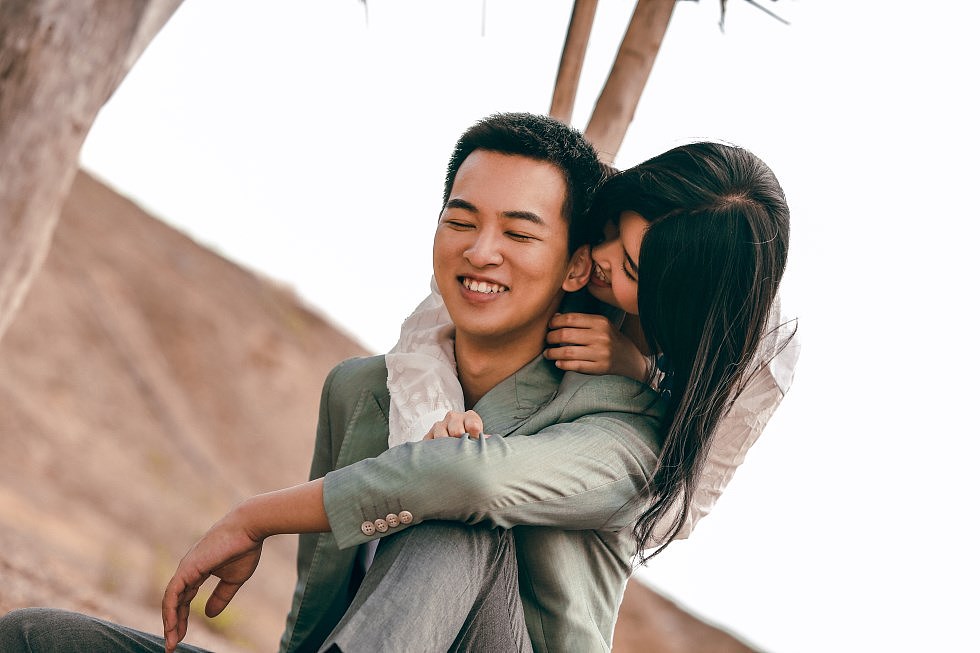 旅拍婚纱照好去处:云和山的彼端——新疆赛里木湖