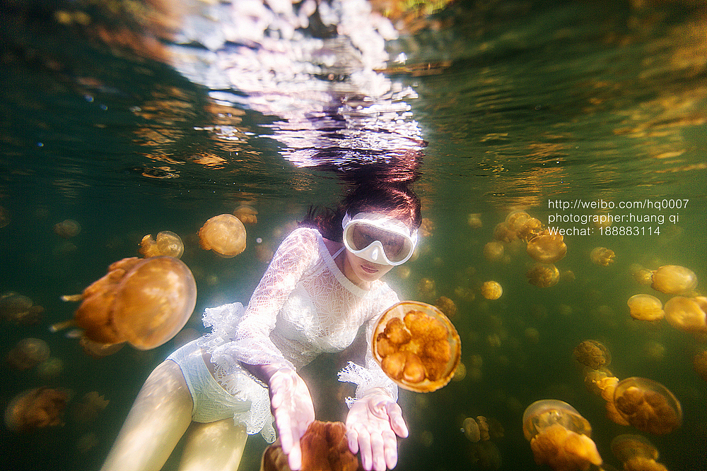 水下摄影（图ZNDUxNTYyNzY=） - 人像摄影 - 站酷设计师摄影师黄棋原创素材 - 站酷ZCOOL