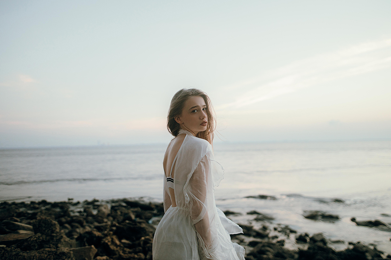 带着你们拍小姐姐咯 视频#SUNSET FLOW #CANON（图ZMjYzMDA2OTg4） - 人像摄影 - 站酷设计师摄影师麻奈原创素材 - 站酷ZCOOL