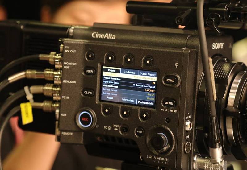 索尼新电影摄影机cinealtav