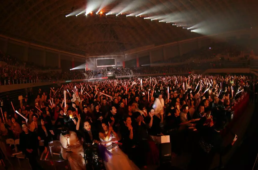 共响圈带你嗨翻美人计万人盛会玩转杭州黄龙体育中心！