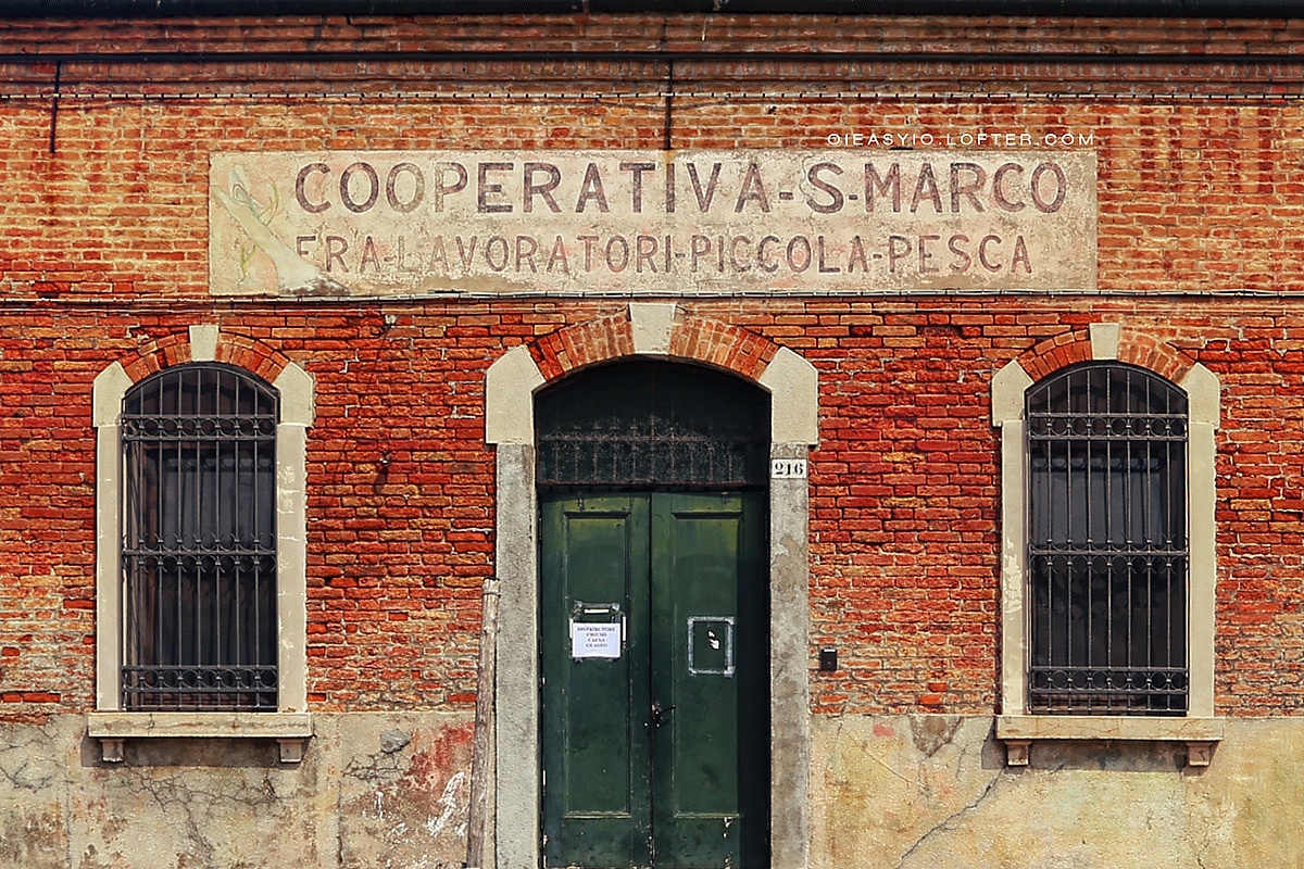 布拉诺的色彩（图ZMjY2MjI4ODQ=） - 环境/建筑摄影 - 站酷设计师溢杰原创素材 - 站酷ZCOOL