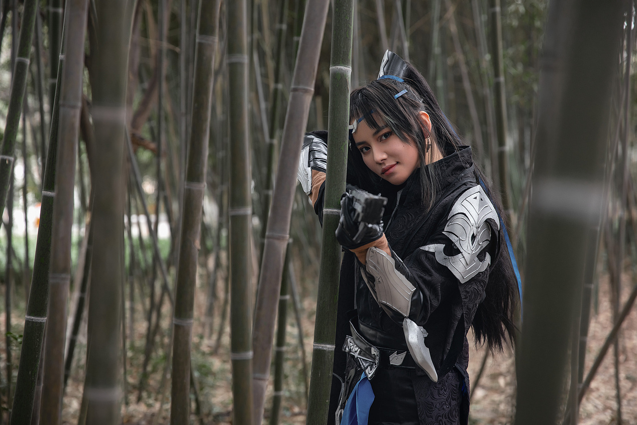 针翎钉棘十指牵 暴雨飞星乾坤颠【燕云炮哥cos】