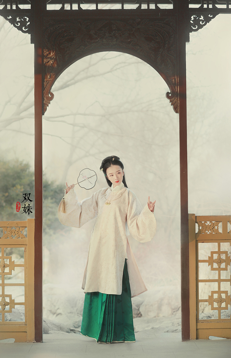 双姝（图ZNzE4NjI5MTY=） - 人像摄影 - 站酷设计师摄影师蝈蝈小姐原创素材 - 站酷ZCOOL