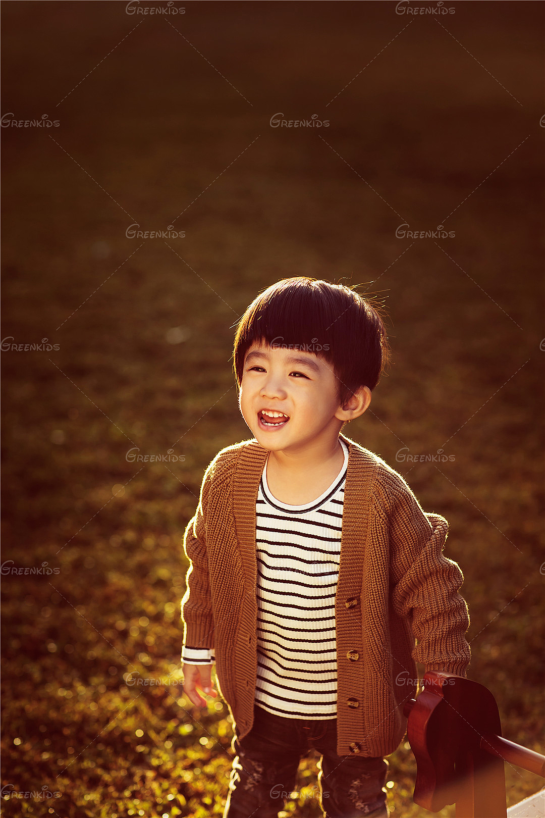 時(shí)光匆匆（圖ZMjcxODAyNDQ4） - 人像攝影 - 站酷設(shè)計(jì)師格林童趣兒童攝影原創(chuàng)素材 - 站酷ZCOOL