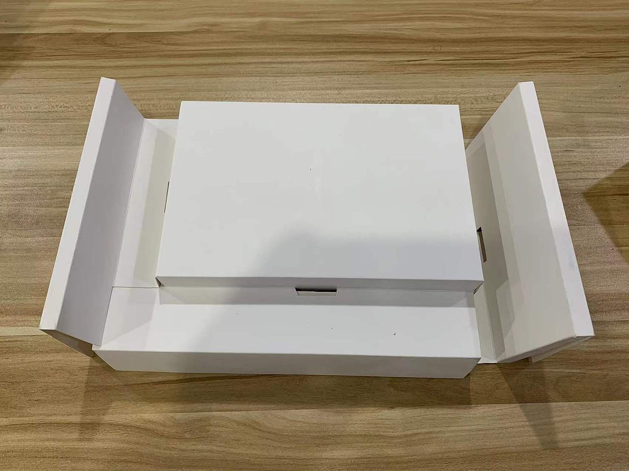 单张纸折叠卡纸内托结构