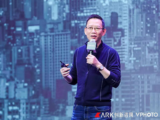 吴晓波：产品只从情怀到情怀是没有任何意义的 | 2019创变者大会演讲实录