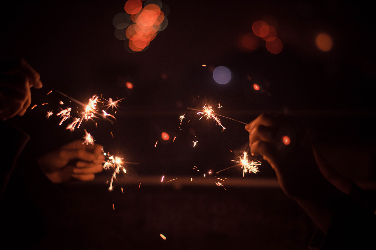 新年（图ZMTQzOTI0MjEy） - 人像摄影 - 站酷设计师呱王原创素材 - 站酷ZCOOL