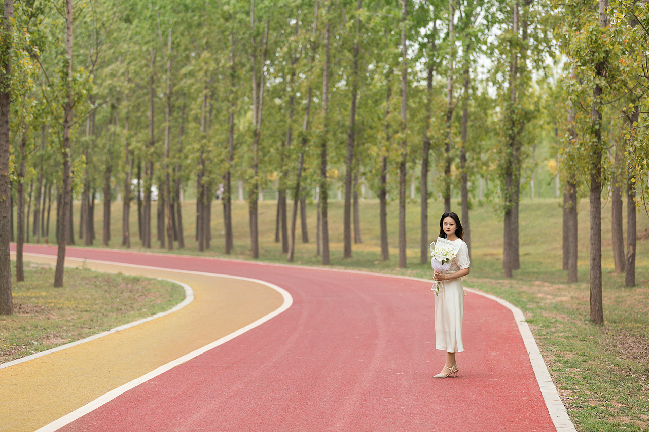 微风徐来（图ZMzI1ODYyOTk2） - 人像摄影 - 站酷设计师摄影师千枨原创素材 - 站酷ZCOOL