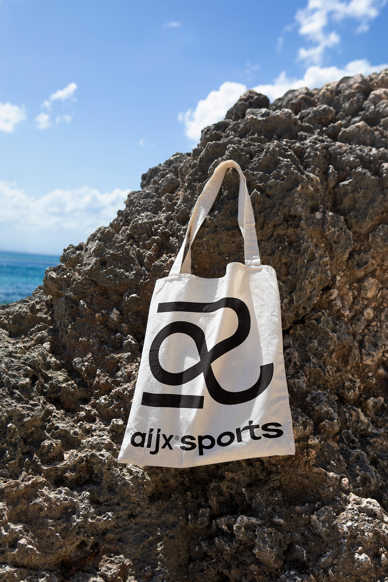 AIJX SPORTS 贴身衣物 品牌视觉设计(图ZMzU5OTIxNTk2) - 品牌 - 站酷设计师W_CHEN原创素材 - 站酷ZCOOL