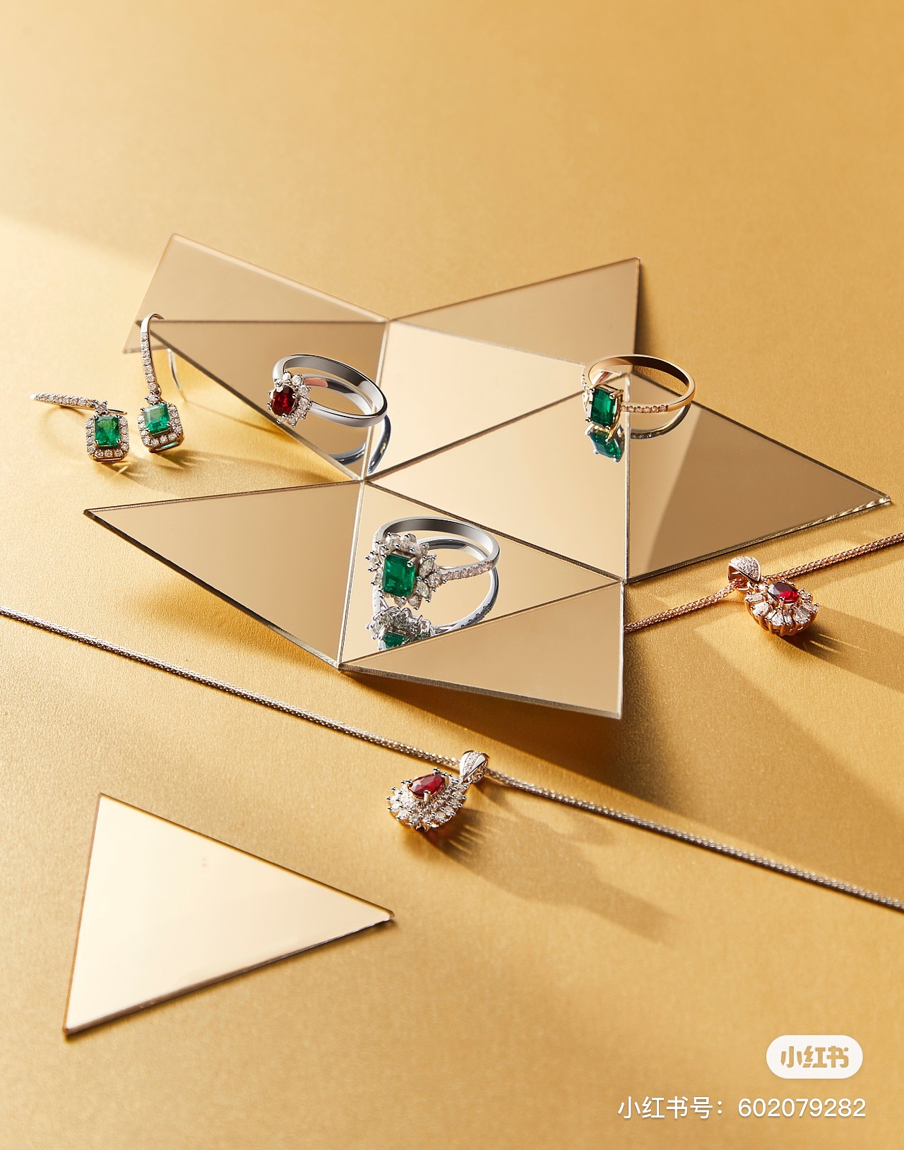 珠宝拍摄（图ZMjg2OTkxNTYw） - 产品摄影 - 站酷设计师爆躁视觉工作室原创素材 - 站酷ZCOOL