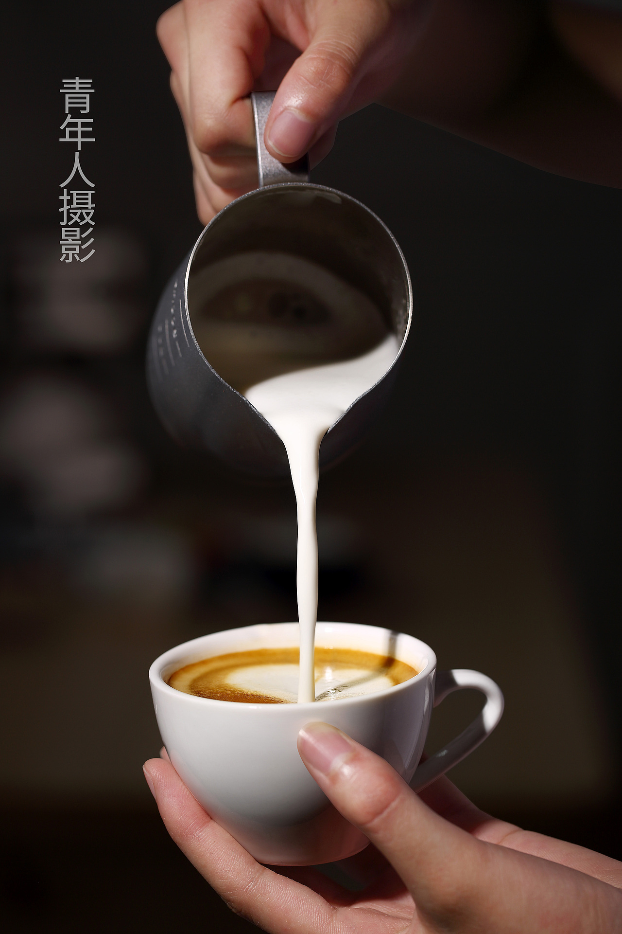 青年人摄影(东菱咖啡机)