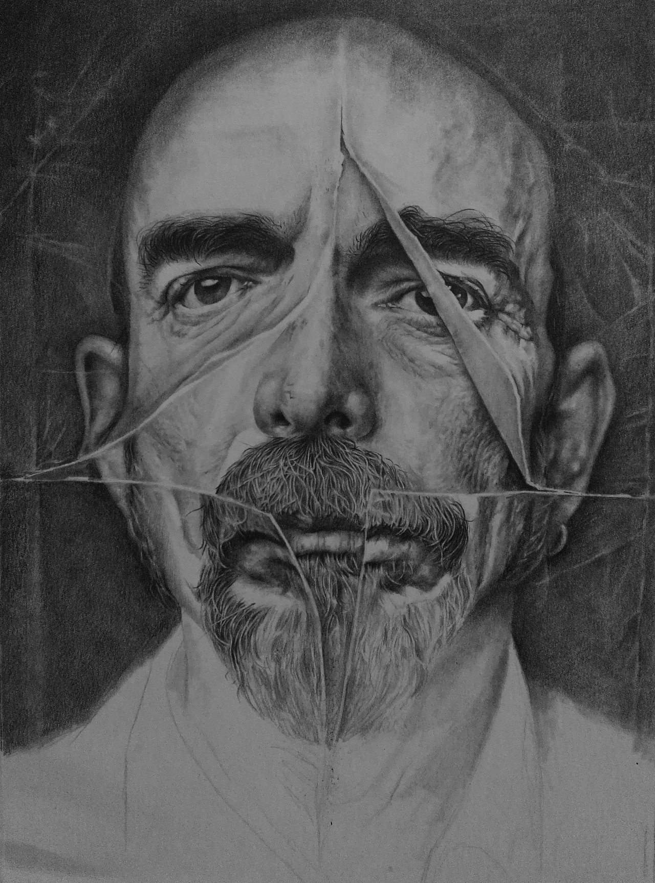 写实素描作品《撕》