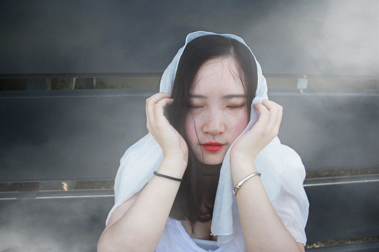 谜（图ZNTYwMjg5ODg=） - 人像摄影 - 站酷设计师卷卷snail原创素材 - 站酷ZCOOL