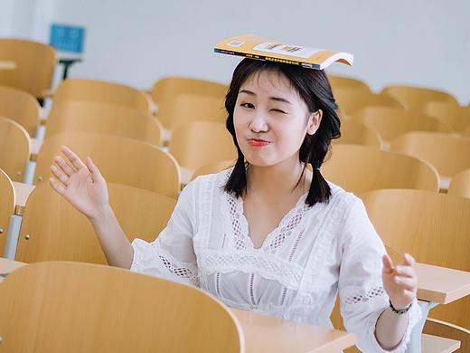 夏天、校园、还有你（个人主页-ZMzkxMTcwMzI=） - 人像摄影 - 站酷设计师梁小默原创素材 - 站酷ZCOOL