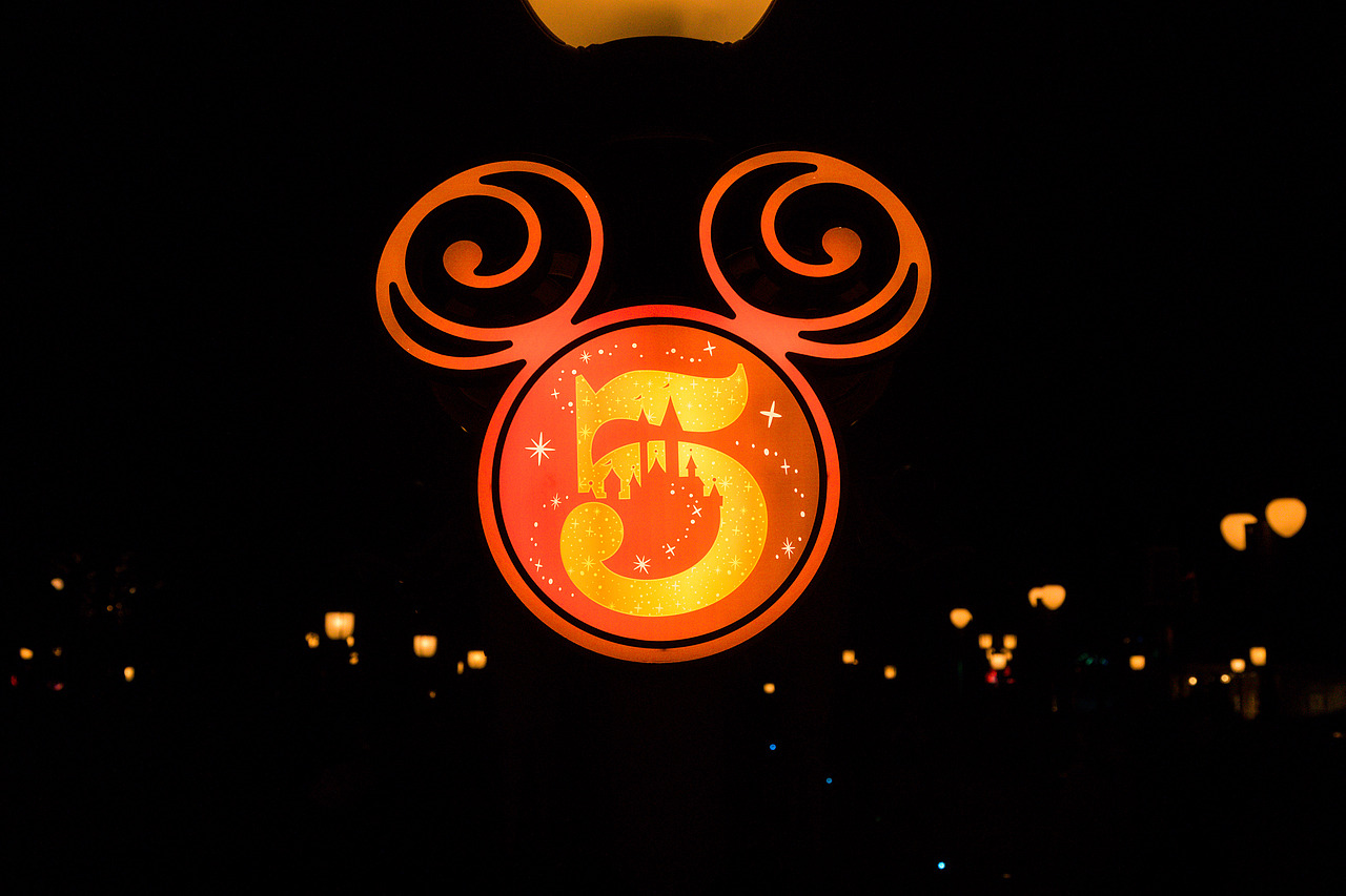 《迪士尼》（图ZMjg5OTA4MjQw） - 人文/纪实摄影 - 站酷设计师橘子摄影师原创素材 - 站酷ZCOOL