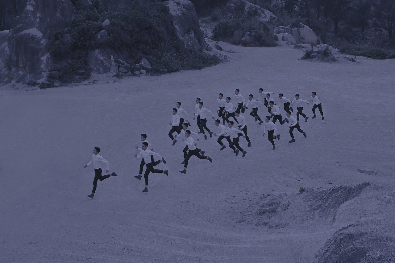 特立独行（图ZMjYwNDA4MjQ4） - 时尚/艺术摄影 - 站酷设计师蔡凡朔Chaezin原创素材 - 站酷ZCOOL